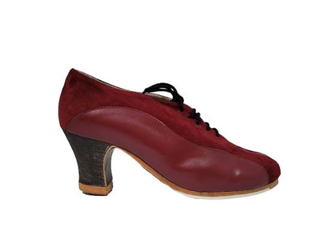 Zapato Flamenco Begoña Cervera. Ova