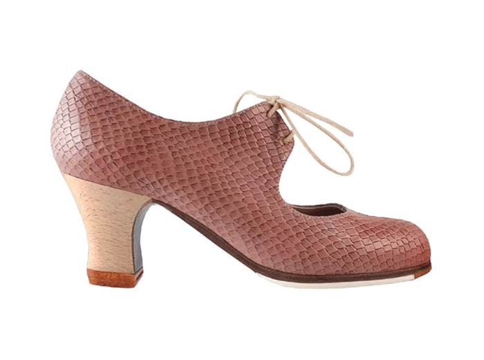 Cordonera. Chaussures de flamenco personnalisées Begoña Cervera