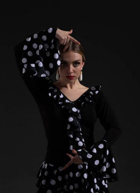 Flamenco Top Lola Model. Davedans