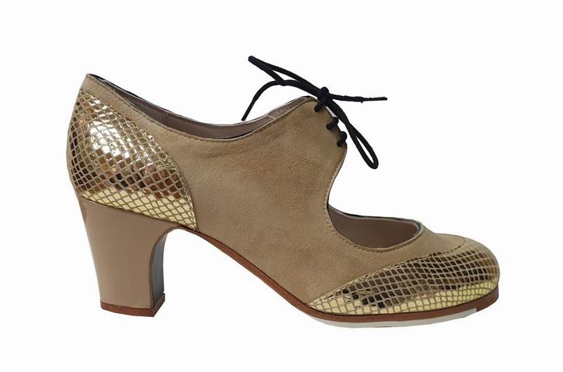 Chaussures Flamenco Begoña Cervera. Cordoneria