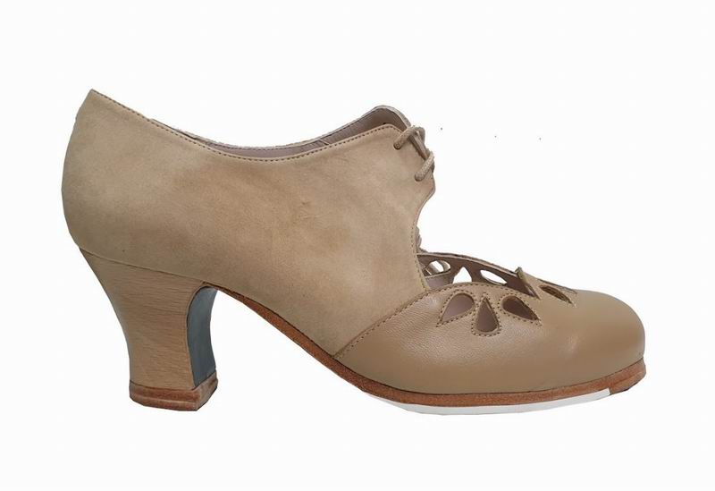 Chaussure de Flamenco Begoña Cervera. Pétalos