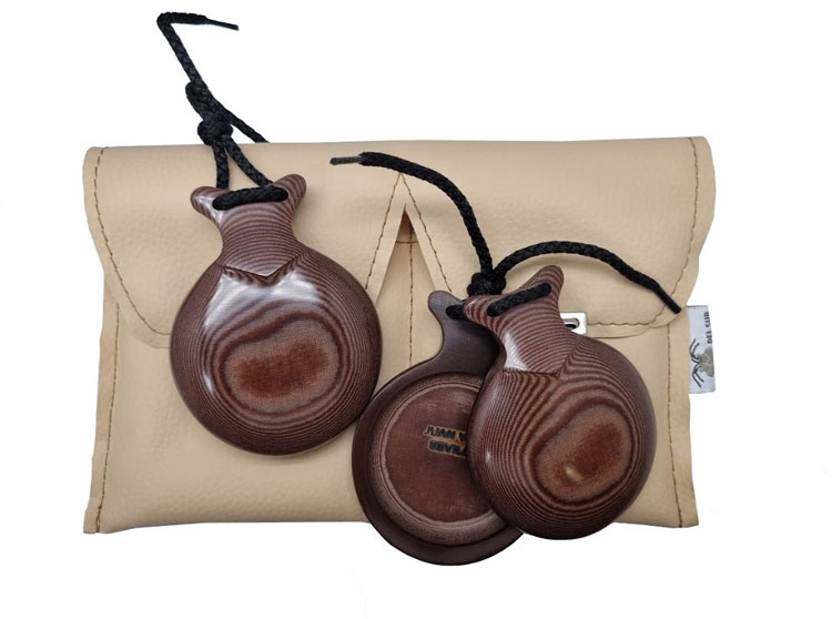 Capricho Castanets Caramel Canvas with V-Shaped Ears. Castañuelas del Sur