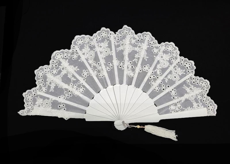 Small Bride Fan. Ref. 14165