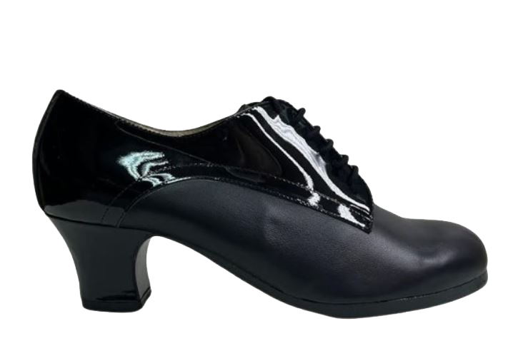 Chaussures de flamenco Begoña Cervera. Blucher